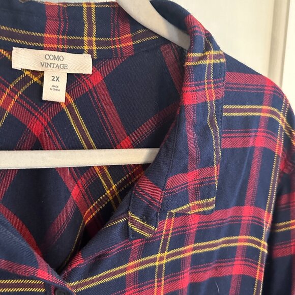 | COMO Vintage | Flannel Button Down - Picture 3 of 6